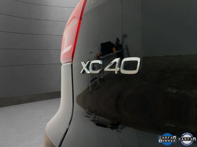 2025 Volvo XC40 B5 Plus Bright Theme Dallas TX