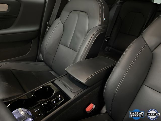 2025 Volvo XC40 B5 Plus Bright Theme Dallas TX