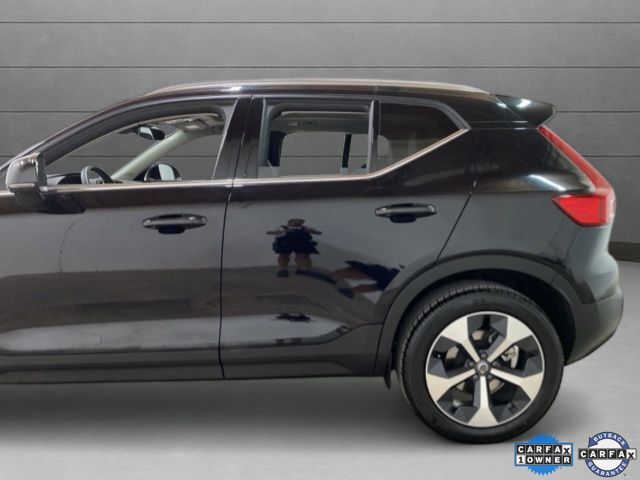 2025 Volvo XC40 B5 Plus Bright Theme Dallas TX