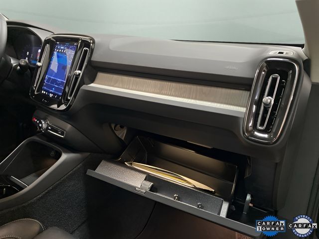 2025 Volvo XC40 B5 Plus Bright Theme Dallas TX