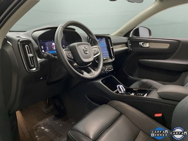 2025 Volvo XC40 B5 Plus Bright Theme Dallas TX
