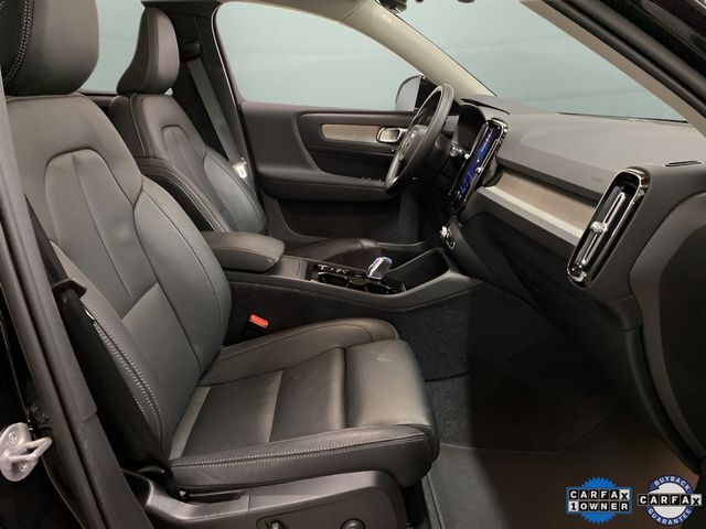 2025 Volvo XC40 B5 Plus Bright Theme Dallas TX