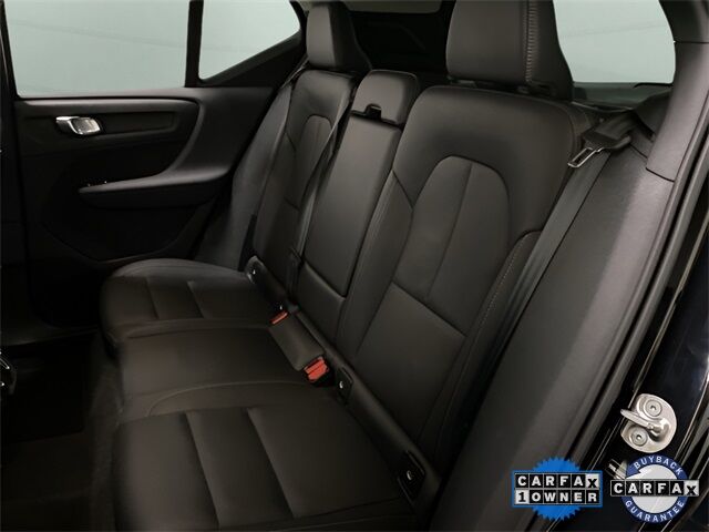 2025 Volvo XC40 B5 Plus Bright Theme Dallas TX