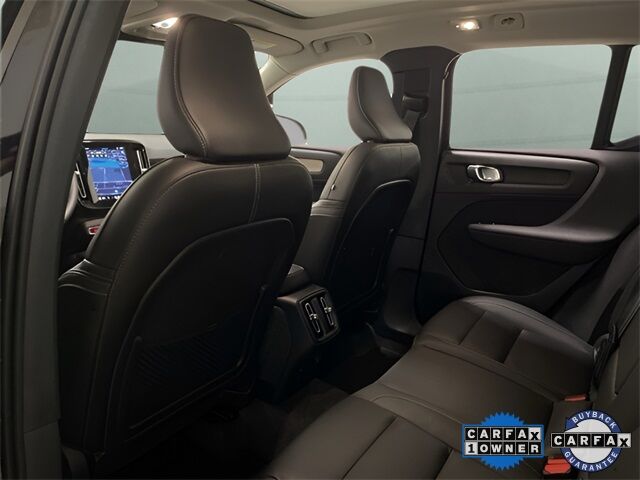 2025 Volvo XC40 B5 Plus Bright Theme Dallas TX