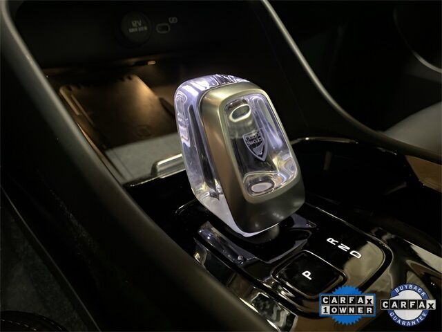 2025 Volvo XC40 B5 Plus Bright Theme Dallas TX