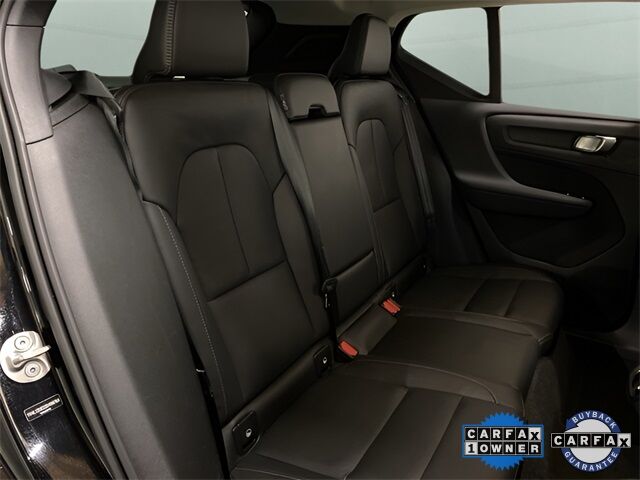 2025 Volvo XC40 B5 Plus Bright Theme Dallas TX