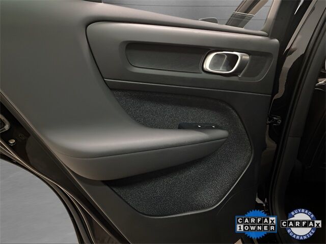 2025 Volvo XC40 B5 Plus Bright Theme Dallas TX
