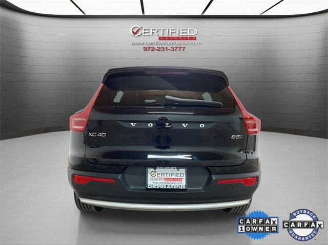 2025 Volvo XC40 B5 Plus Bright Theme Dallas TX