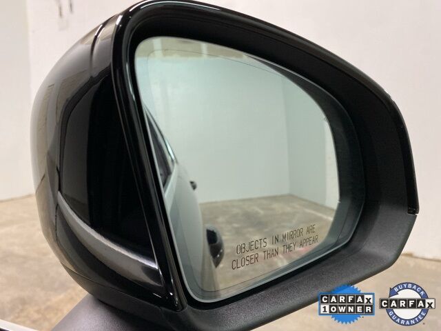 2025 Volvo XC40 B5 Plus Bright Theme Dallas TX
