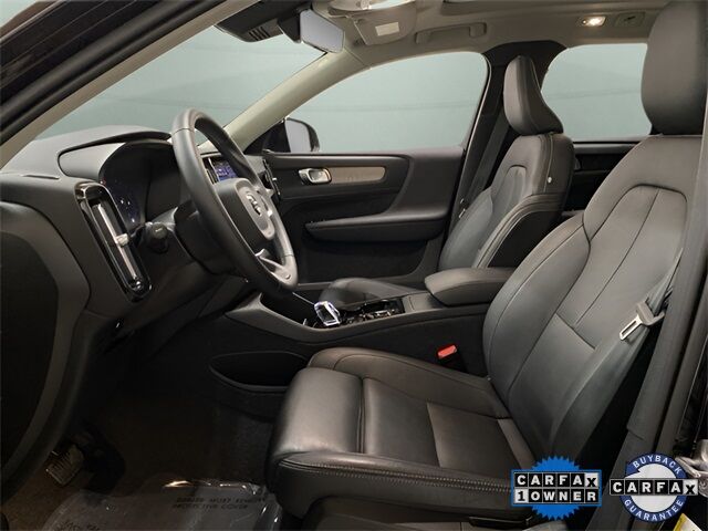 2025 Volvo XC40 B5 Plus Bright Theme Dallas TX