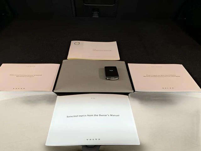 2025 Volvo XC40 B5 Plus Bright Theme Dallas TX