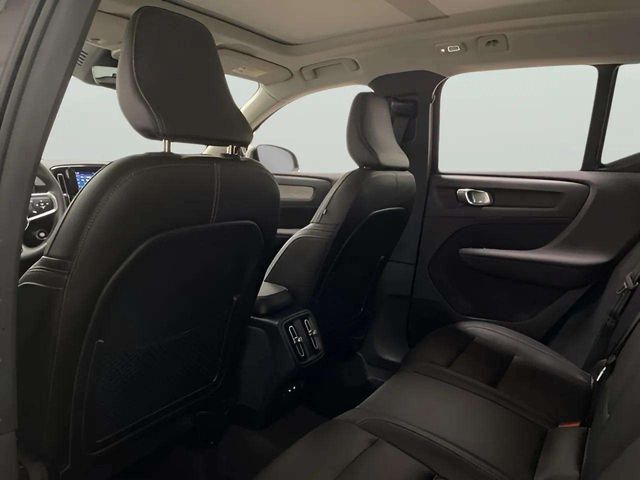 2025 Volvo XC40 B5 Plus Bright Theme Dallas TX