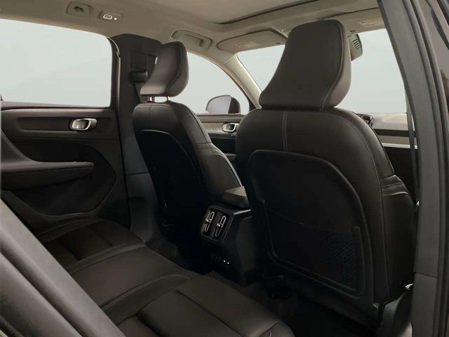 2025 Volvo XC40 B5 Plus Bright Theme Dallas TX