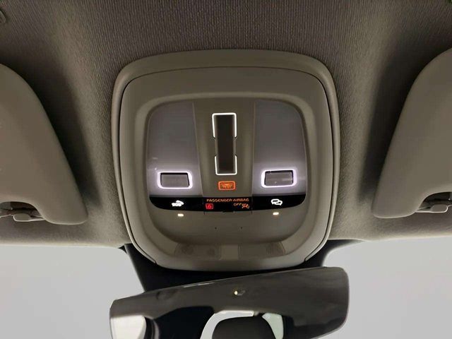 2025 Volvo XC40 B5 Plus Bright Theme Dallas TX