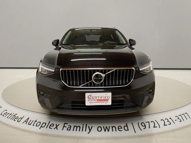 2025 Volvo XC40 B5 Plus Bright Theme Dallas TX