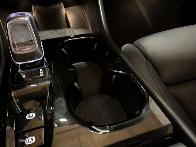 2025 Volvo XC40 B5 Plus Bright Theme Dallas TX