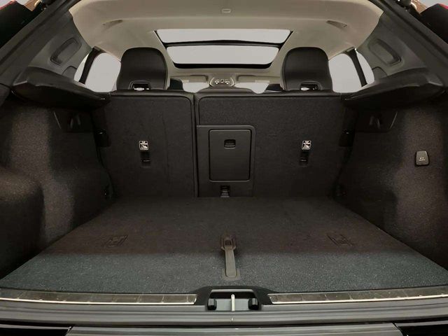 2025 Volvo XC40 B5 Plus Bright Theme Dallas TX