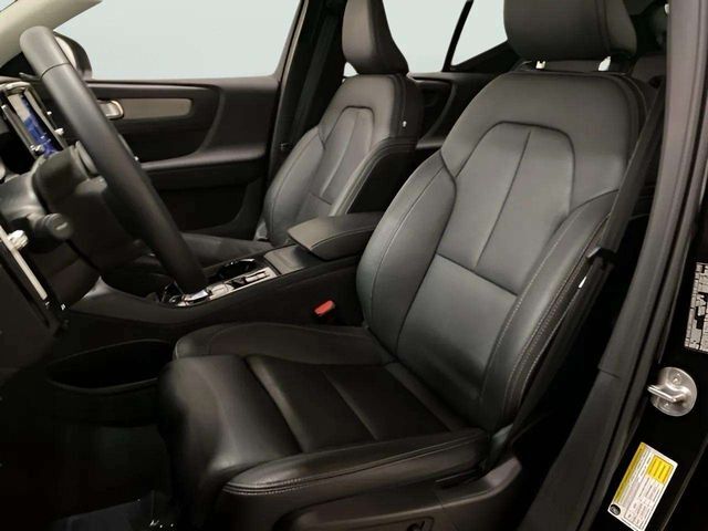 2025 Volvo XC40 B5 Plus Bright Theme Dallas TX