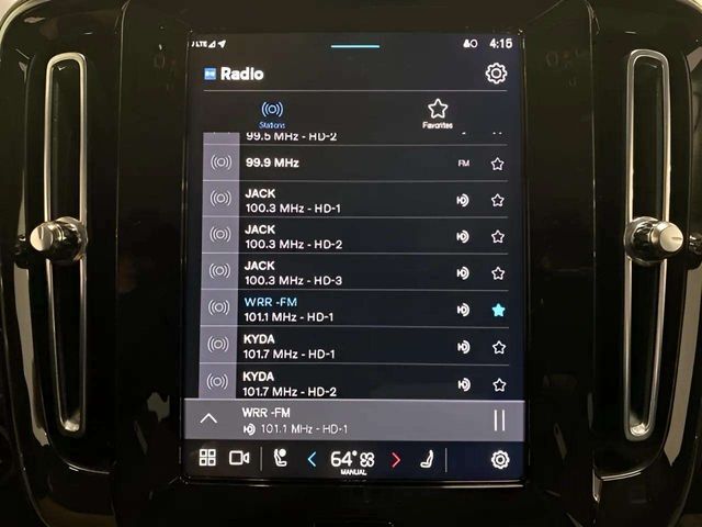 2025 Volvo XC40 B5 Plus Bright Theme Dallas TX