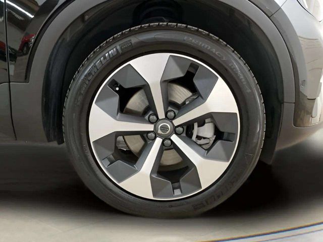 2025 Volvo XC40 B5 Plus Bright Theme Dallas TX