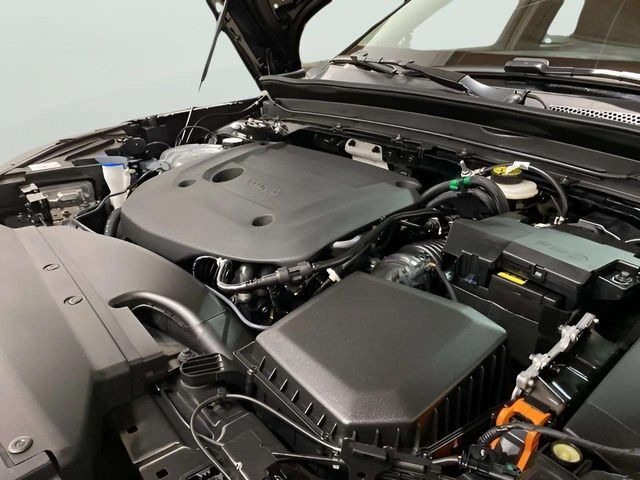 2025 Volvo XC40 B5 Plus Bright Theme Dallas TX