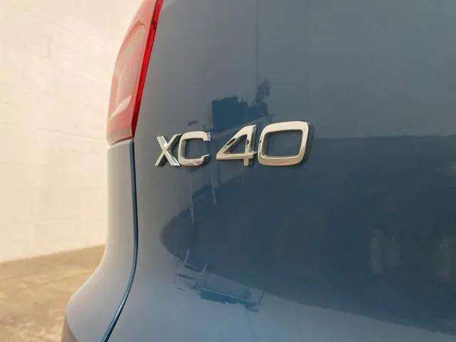 2025 Volvo XC40 B5 Plus Bright Theme Dallas TX