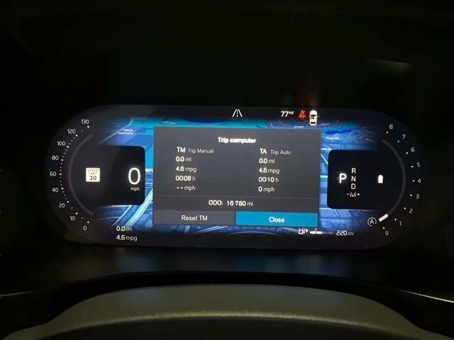 2025 Volvo XC40 B5 Plus Bright Theme Dallas TX