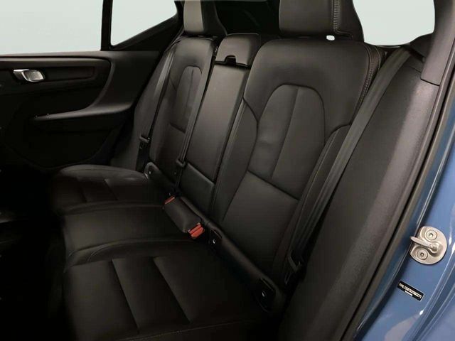 2025 Volvo XC40 B5 Plus Bright Theme Dallas TX