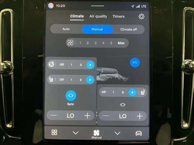 2025 Volvo XC40 B5 Plus Bright Theme Dallas TX