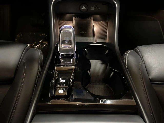 2025 Volvo XC40 B5 Plus Bright Theme Dallas TX
