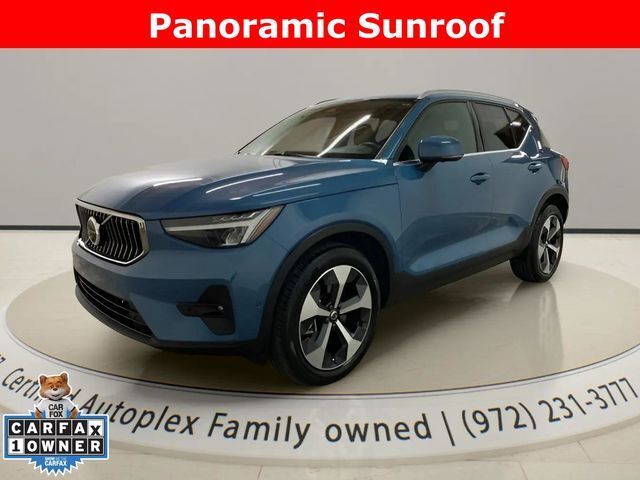 2025 Volvo XC40