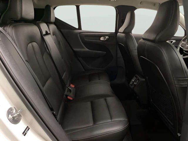 2025 Volvo XC40 B5 Plus Bright Theme Dallas TX