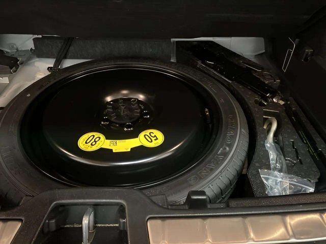 2025 Volvo XC40 B5 Plus Bright Theme Dallas TX