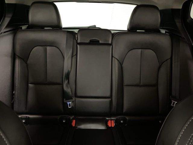 2025 Volvo XC40 B5 Plus Bright Theme Dallas TX