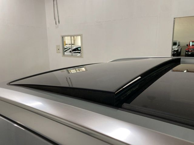 2025 Volvo XC40 B5 Plus Bright Theme Dallas TX