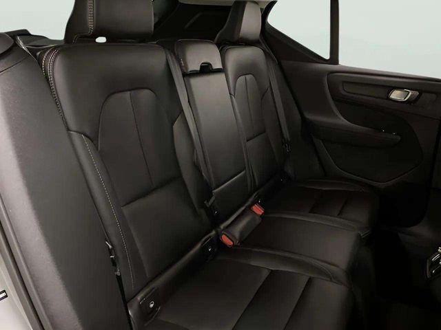2025 Volvo XC40 B5 Plus Bright Theme Dallas TX