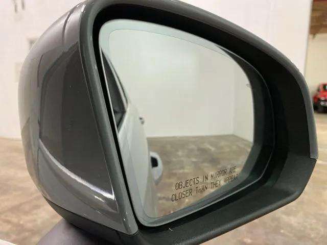 2025 Volvo XC40 B5 Plus Bright Theme Dallas TX