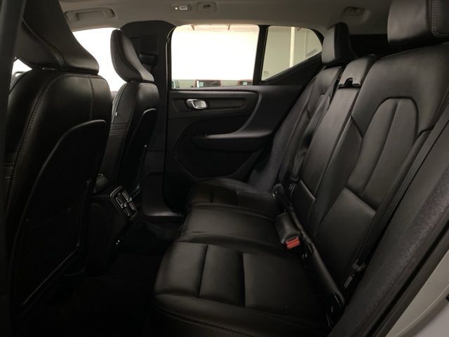 2025 Volvo XC40 B5 Plus Bright Theme Dallas TX