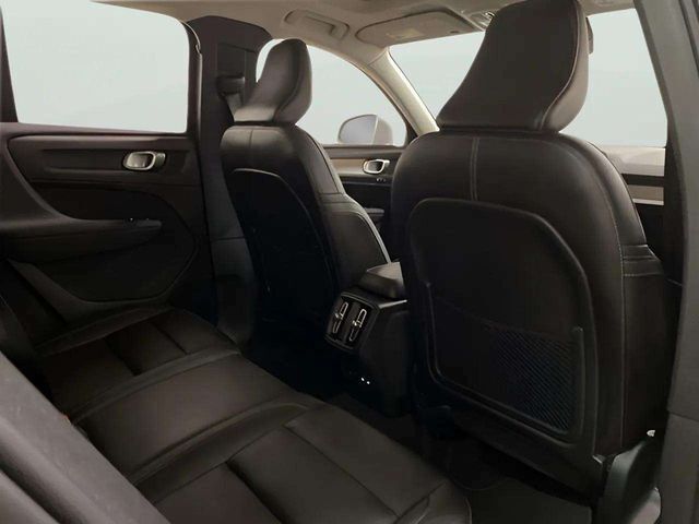 2025 Volvo XC40 B5 Plus Bright Theme Dallas TX