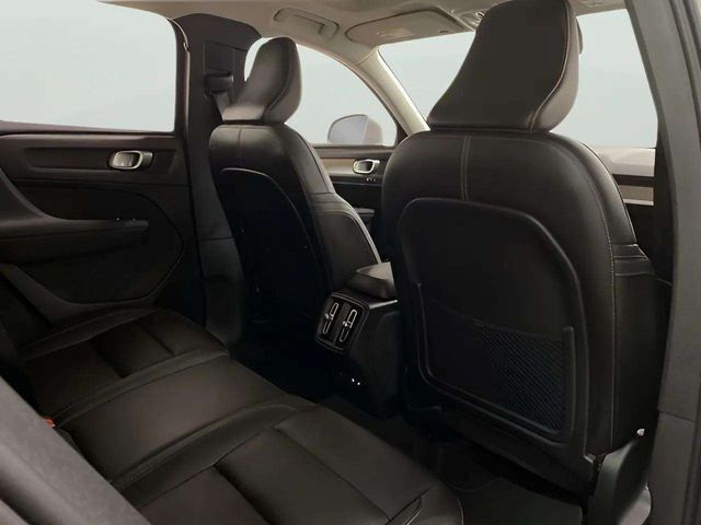 2025 Volvo XC40 B5 Plus Bright Theme Dallas TX