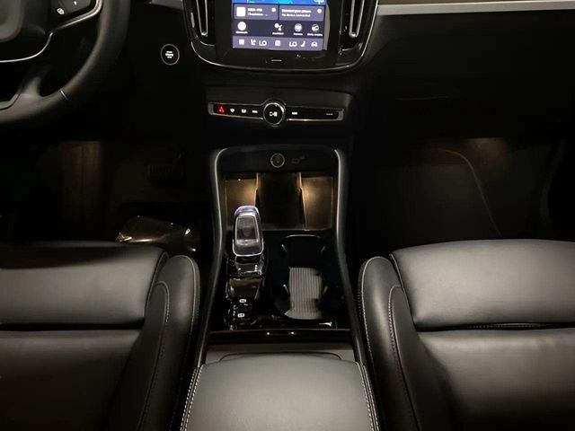 2025 Volvo XC40 B5 Plus Bright Theme Dallas TX
