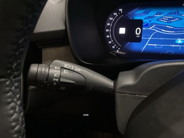 2025 Volvo XC40 B5 Plus Bright Theme Dallas TX