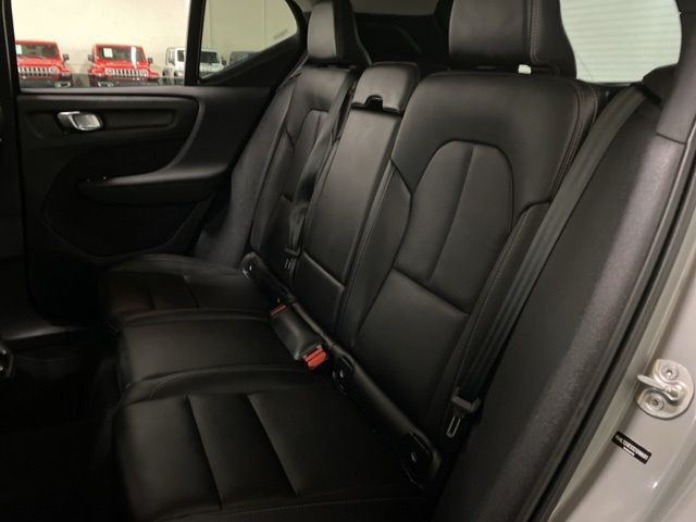 2025 Volvo XC40 B5 Plus Bright Theme Dallas TX