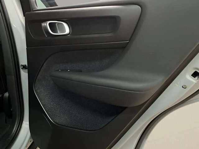 2025 Volvo XC40 B5 Plus Bright Theme Dallas TX