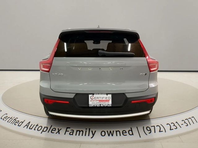 2025 Volvo XC40 B5 Plus Bright Theme Dallas TX