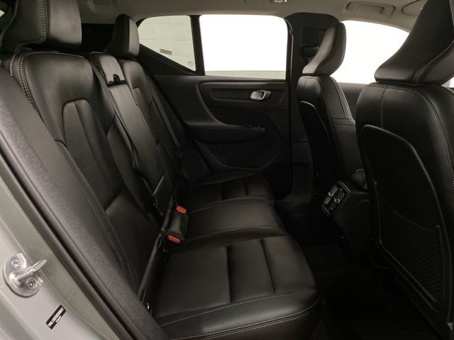 2025 Volvo XC40 B5 Plus Bright Theme Dallas TX
