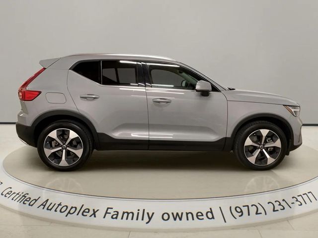 2025 Volvo XC40 B5 Plus Bright Theme Dallas TX