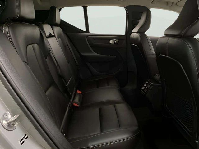 2025 Volvo XC40 B5 Plus Bright Theme Dallas TX