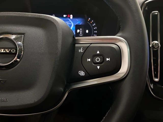 2025 Volvo XC40 B5 Plus Bright Theme Dallas TX