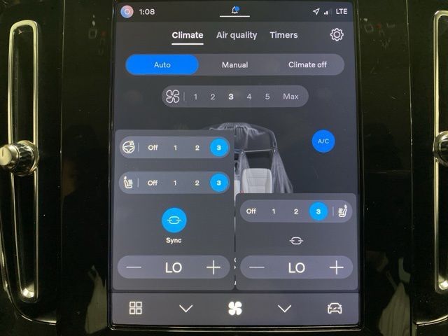 2025 Volvo XC40 B5 Plus Bright Theme Dallas TX